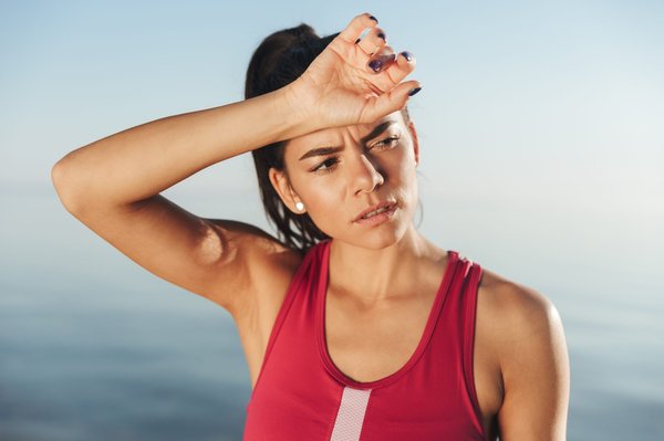 Astuces incontournables pour bien porter le bikini string cet été